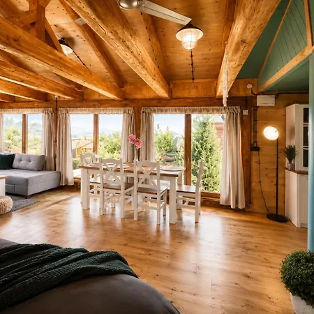 Сasa de vacaciones Luxusní Wellness Srub Orlík *