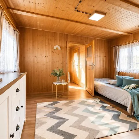 Luxusní Wellness Srub Orlík